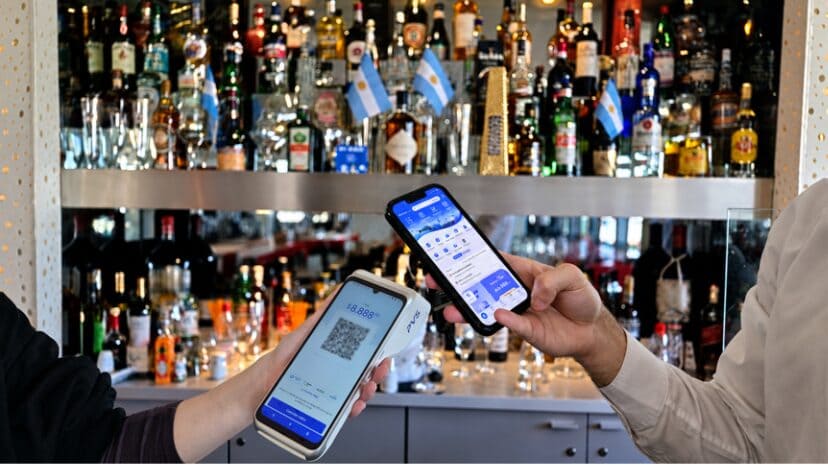 Alipay+ se integra al sistema de pagos QR en Argentina, facilitando transacciones en millones de comercios