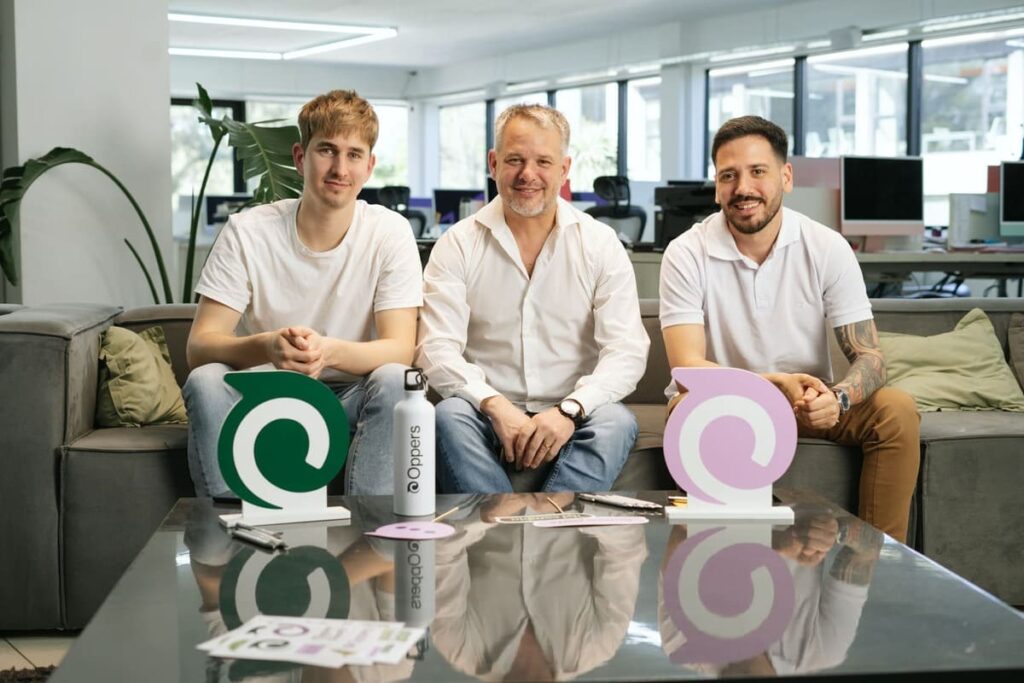 Tres emprendedores transforman la investigación de mercado en Argentina ante un reto estructural.