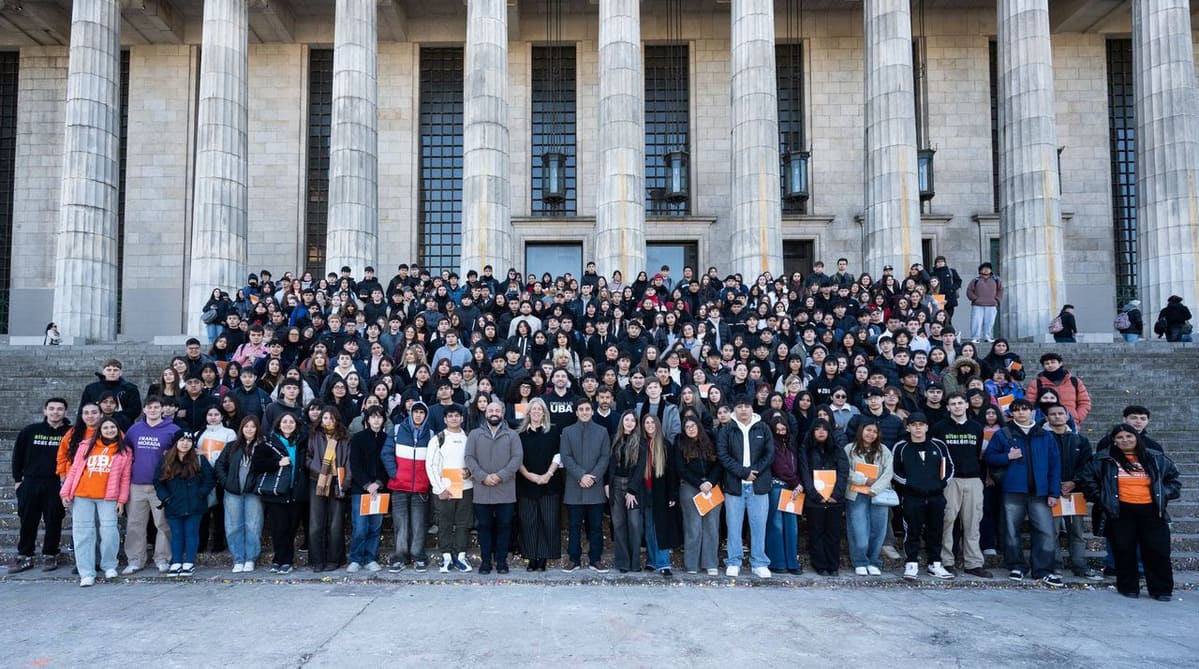 Galicia y la UBA fortalecen su compromiso con la educación a través de las Becas +Futuro